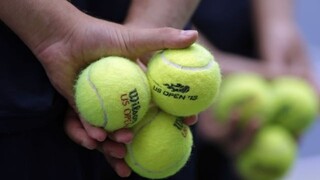 Ukončenie športovej kariéry Bartyovej zaskočil celý tenisový svet. Prekvapil aj jej súperky